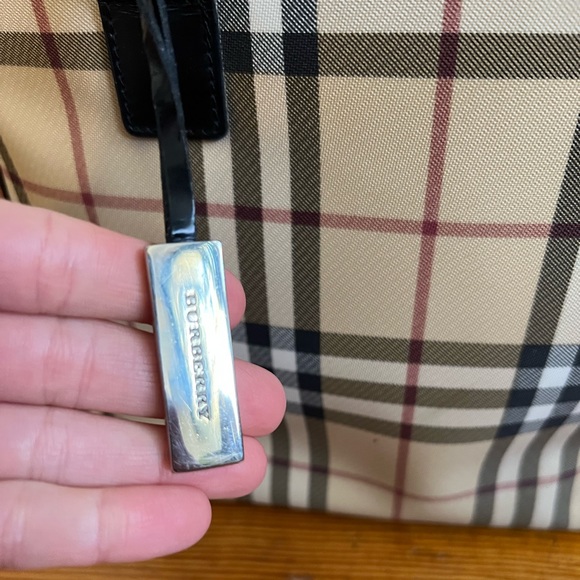 Burberry London Nova Check Top Handle Bag - Picture 3 of 8